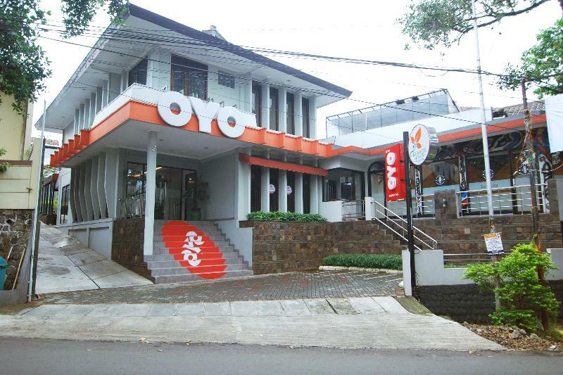 Oyo 202 Kuwera Inn Bandung Exterior foto