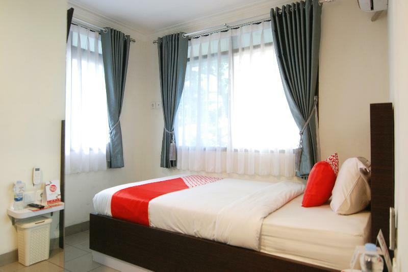 Oyo 202 Kuwera Inn Bandung Exterior foto